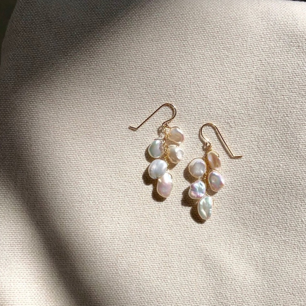 keshi pearl earrings